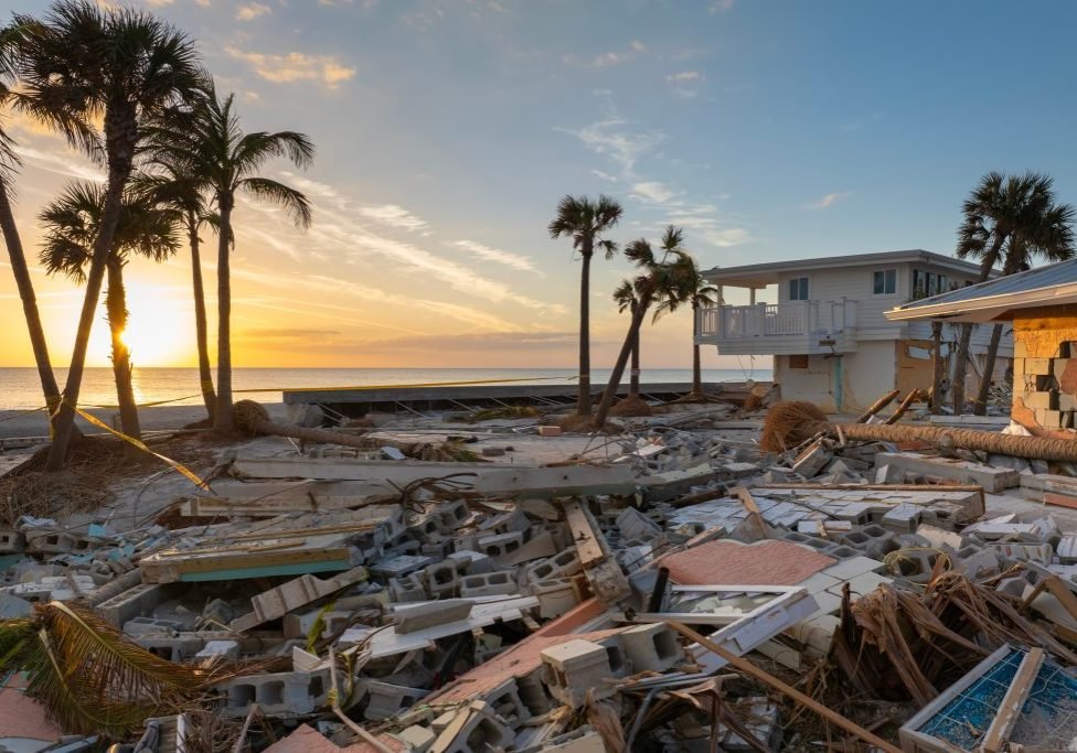 Destroyed,Houses,On,Ocean,Coast.,Hurricane,Milton,Consequences,In,Englewood,